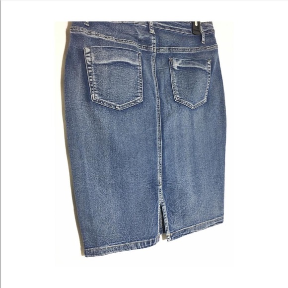 Stone Wash Blue Denim Skirt - Picture 4 of 4